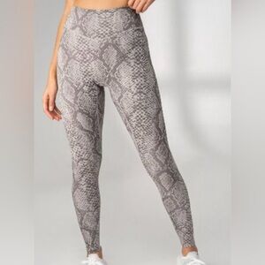 Balance Athletica Legging